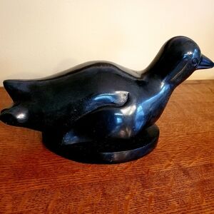 Vintage Hand-Carved Black Soapstone Duck Sculpture – Mid Century Style
